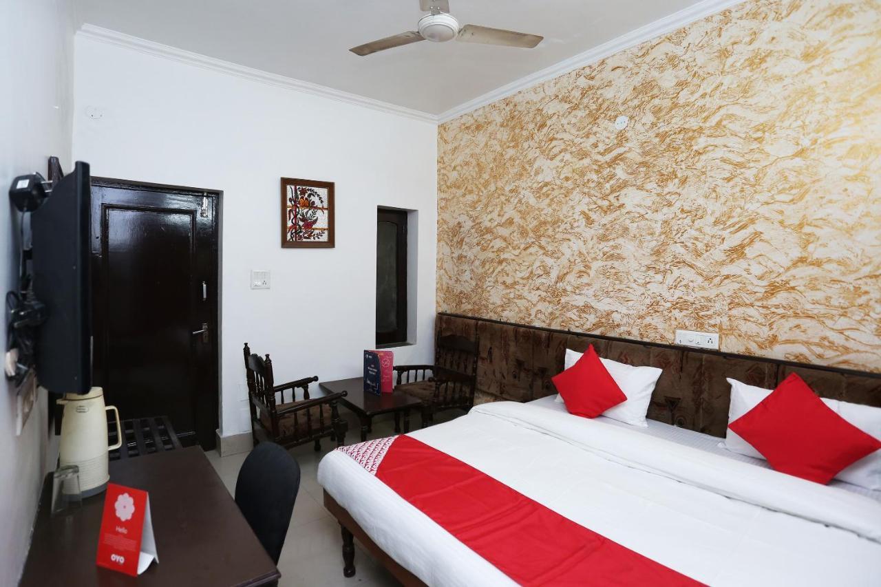 Oyo 7128 Hotel Rama Karnāl Extérieur photo